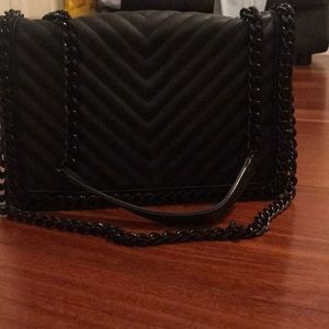 Greenwald black handbag by Aldo
